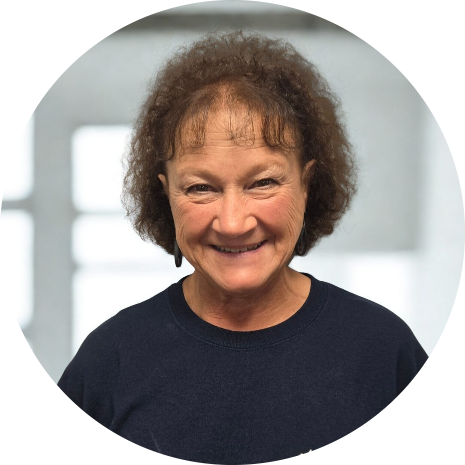 Toni Moon – Contents Technician