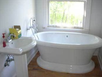 After Clean Bathroom